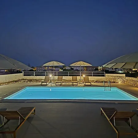 Holiday home Kalimera House